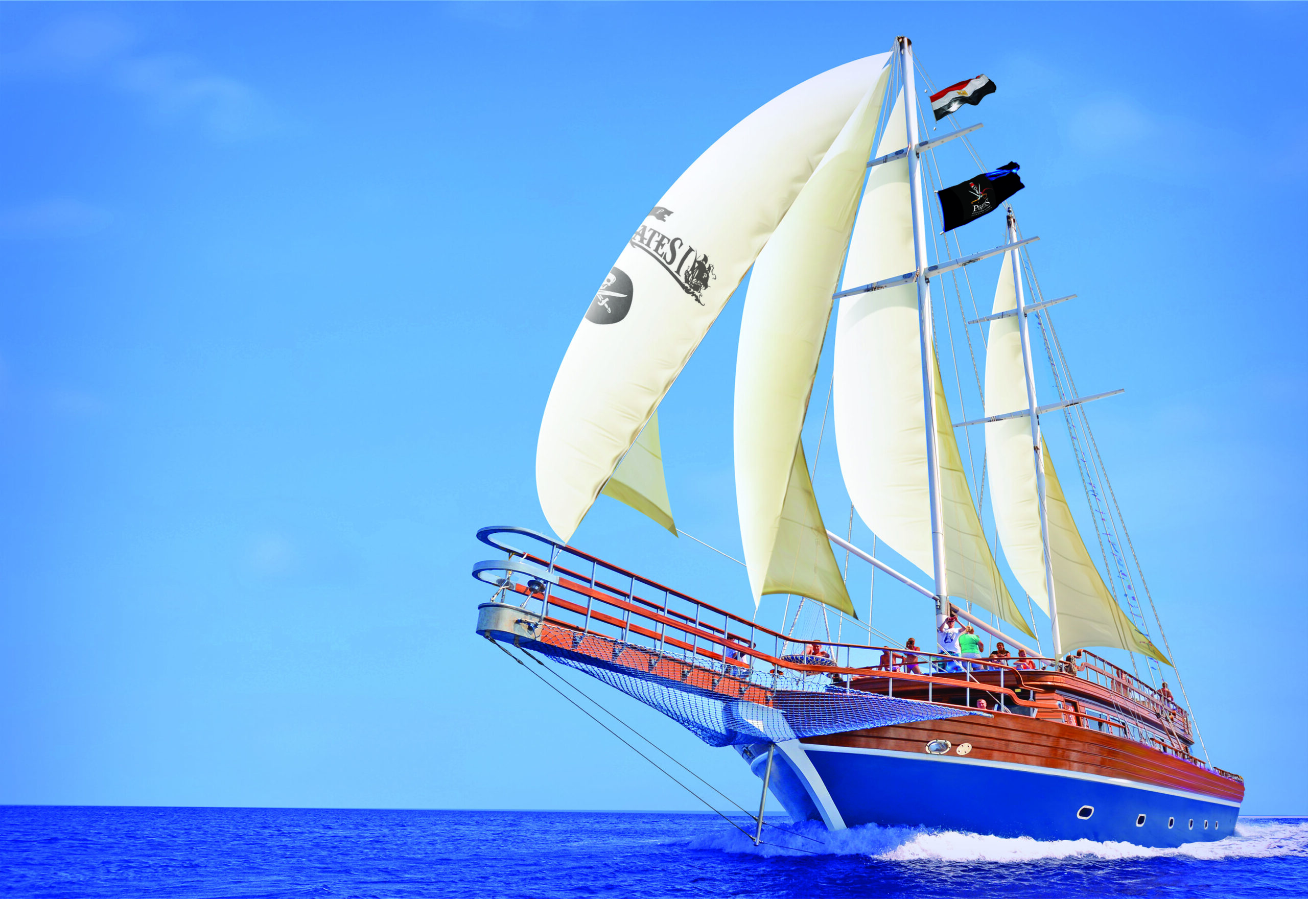 Excursion en bateau pirate avec visite d'une île et déjeuner